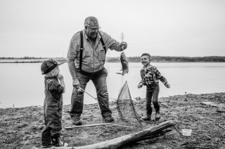 Papi Denis à la pêche